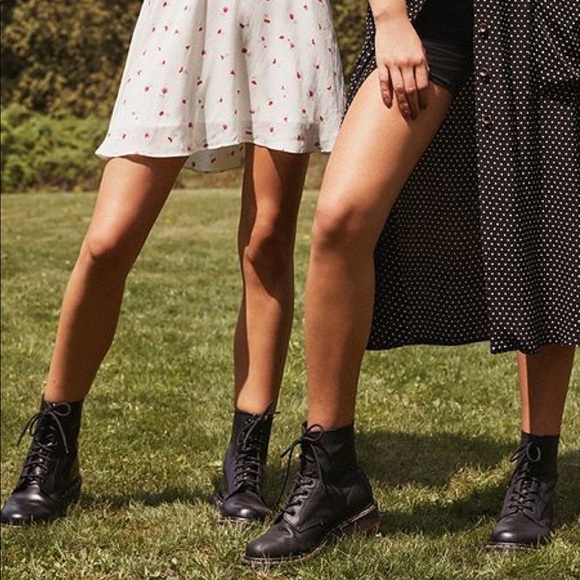 Dr Martens Pascal 8 Eyelet Laceup Boot 